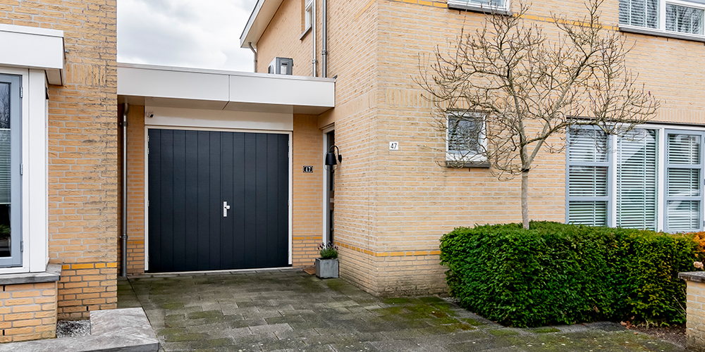 Houten garagedeur goede kwaliteit