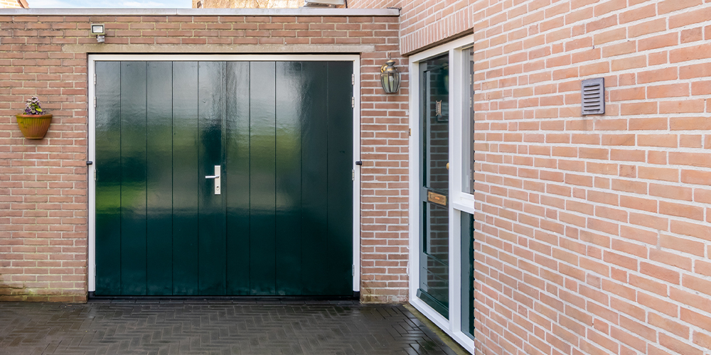 Ambassa houten garagedeur